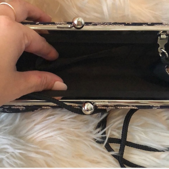 Nude, black, blue lace clutch ๐ - Picture 4 of 5